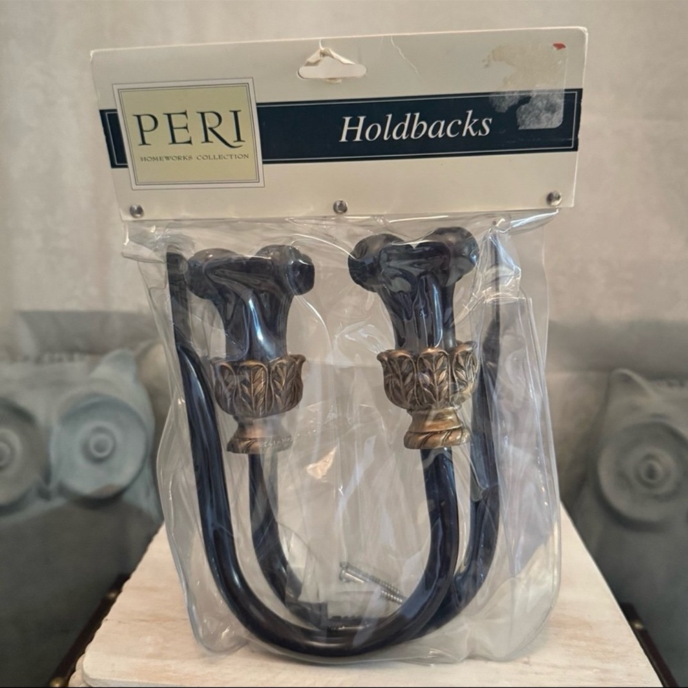 ⚡️Peri Holdbacks